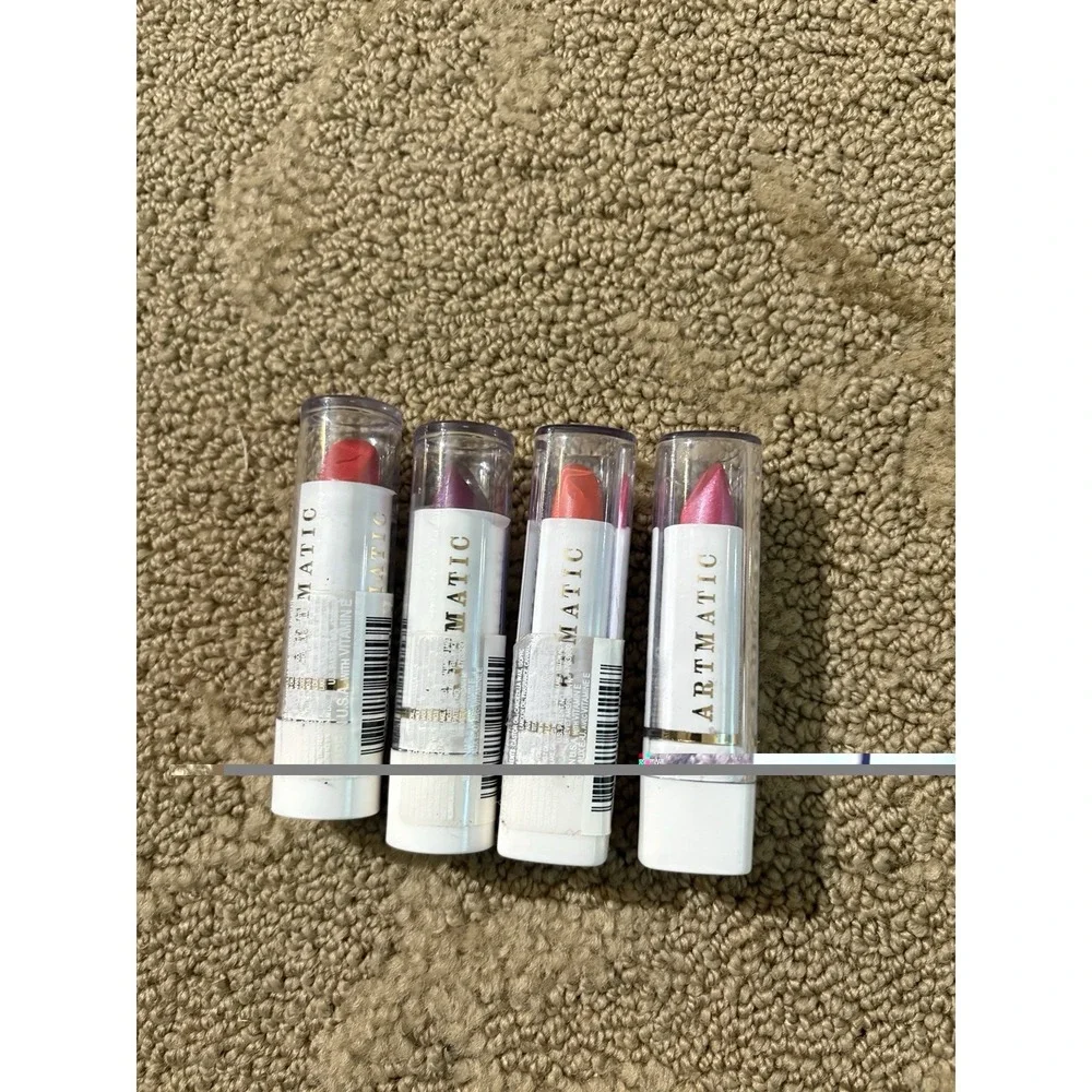 Artmatic USA Lipstick Lot Of‎ 4 Chilli Pepper Pearly Grey Wet Coral Love Orchid